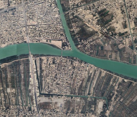 طبقة الستلايت